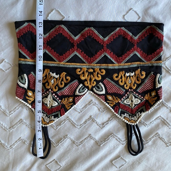 Zara embroidered crop top - Picture 9 of 10